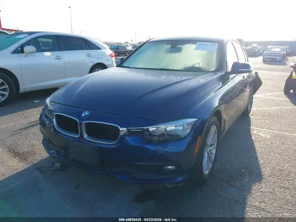 WBA8A9C5XGK617199 2016 BMW 3ER - Image 2