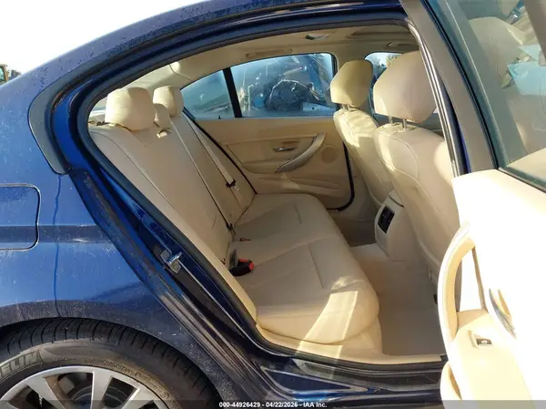 WBA8A9C5XGK617199 2016 BMW 3ER - Image 8
