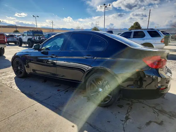 WBA8A9C5XGK618479 2016 BMW 3ER - Image 2