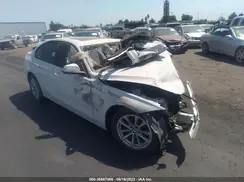WBA8A9C5XHK619875 2017 BMW 3ER