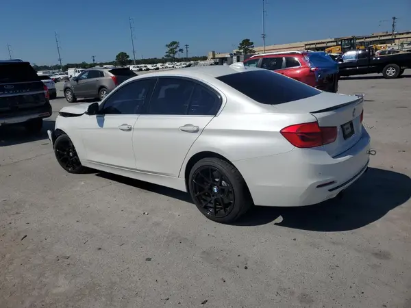 WBA8B3C36HK777588 2017 BMW 3ER - Image 2