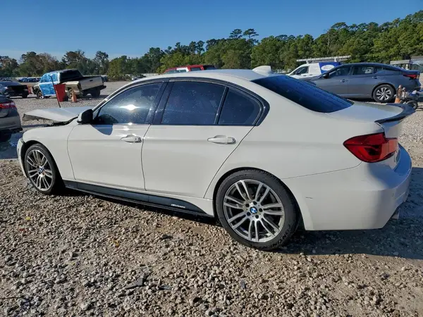 WBA8B3C3XHK777559 2017 BMW 3ER - Image 2