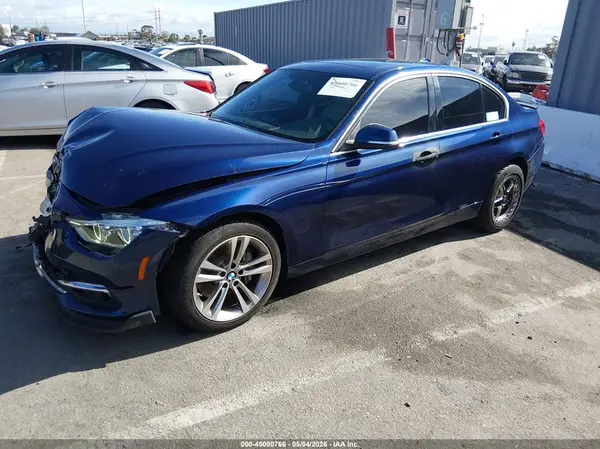 WBA8B3C50JK385178 2018 BMW 3ER - Image 2