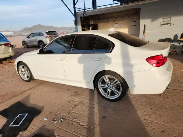 WBA8B3C52GK383246 2016 BMW 3ER - Image 2