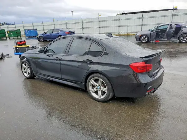 WBA8B3C53JK843361 2018 BMW 3ER - Image 2