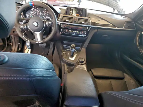 WBA8B3C54GK383734 2016 BMW 3ER - Image 8