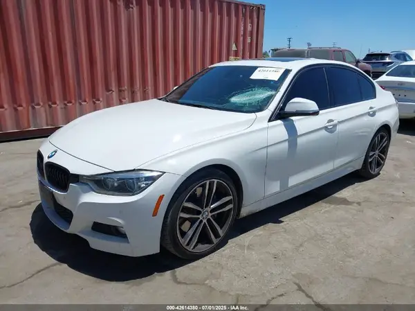 WBA8B3C56JK384584 2018 BMW 3ER - Image 2