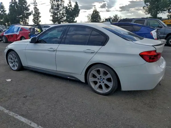 WBA8B3C57HK777231 2017 BMW 3ER - Image 2