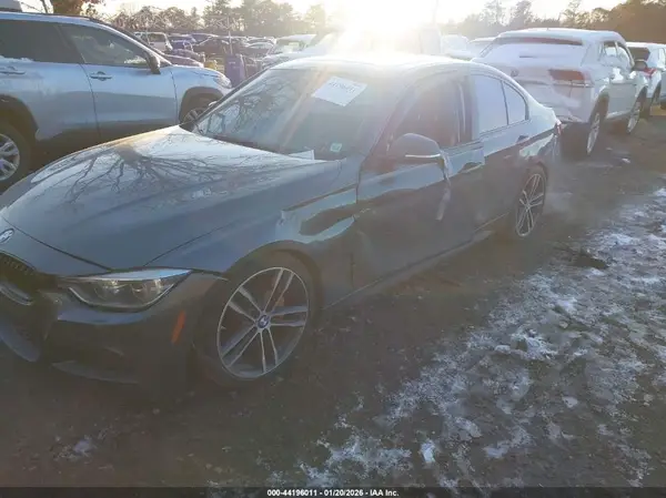 WBA8B3C58JK788115 2018 BMW 3ER - Image 2