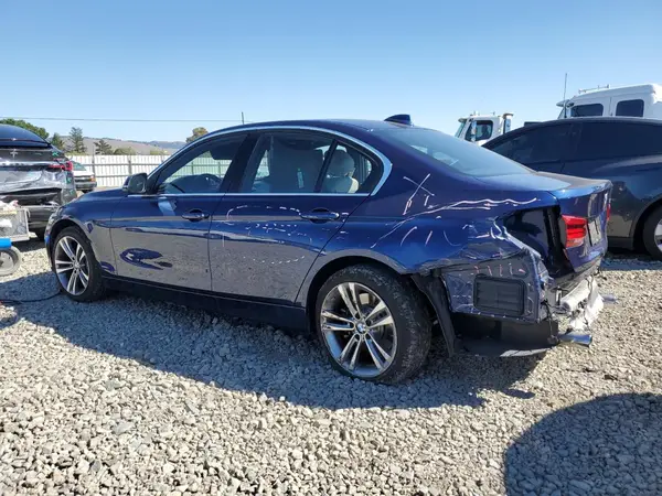 WBA8B3C58JK843260 2018 BMW 3ER - Image 2