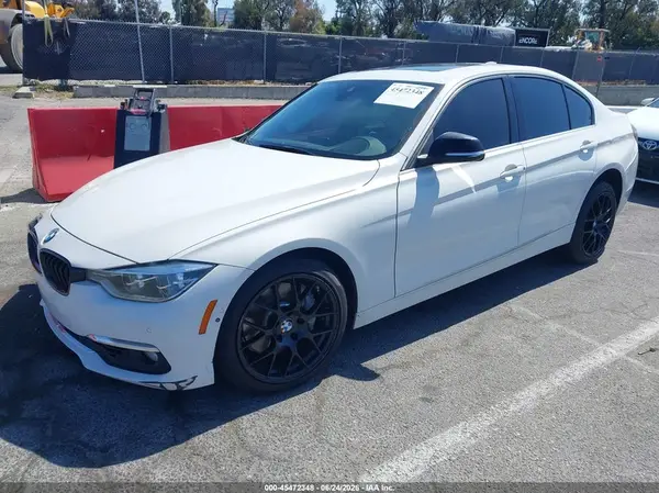 WBA8B3C59GK383468 2016 BMW 3ER - Image 2