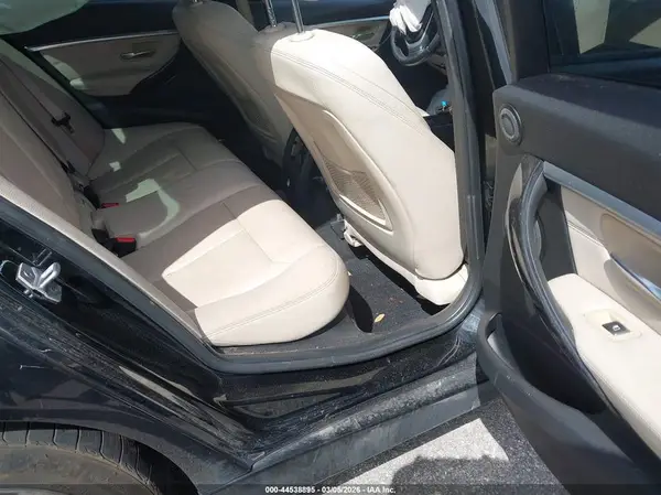 WBA8B3C5XJK385124 2018 BMW 3ER - Image 8