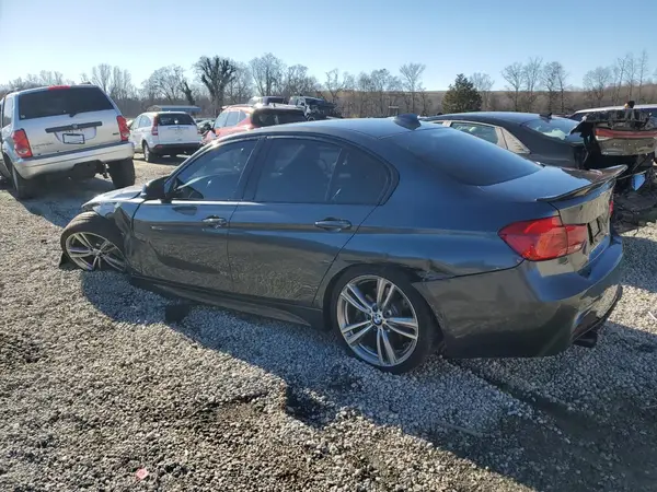 WBA8B3G31HNU35779 2017 BMW 3ER - Image 2