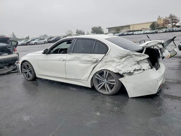 WBA8B3G31HNU36091 2017 BMW 3ER - Image 2
