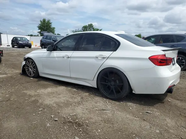 WBA8B3G37HNU35737 2017 BMW 3ER - Image 2