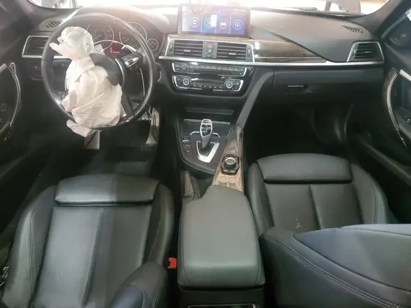 WBA8B3G38HNU35780 2017 BMW 3ER - Image 8