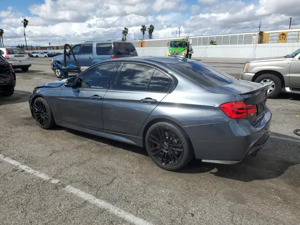 WBA8B3G38HNU36539 2017 BMW 3ER - Image 2