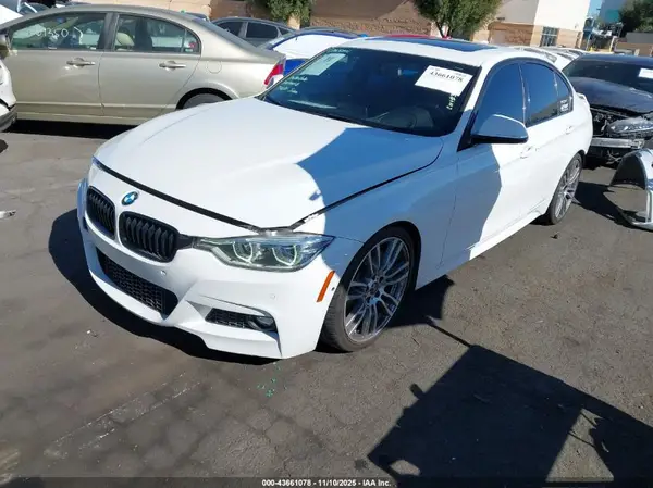 WBA8B3G3XHNU35795 2017 BMW 3ER - Image 2
