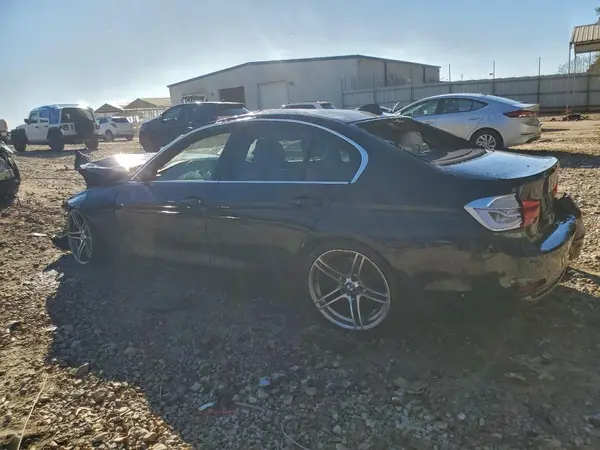 WBA8B3G3XHNU36445 2017 BMW 3ER - Image 2
