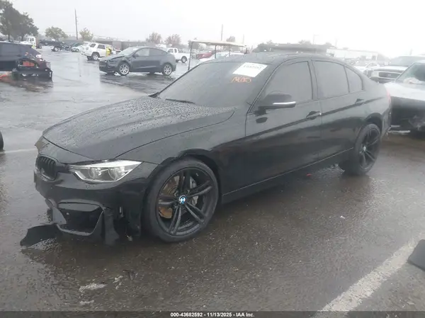 WBA8B3G50GNT62503 2016 BMW 3ER - Image 2