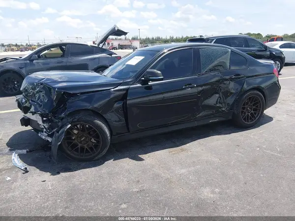 WBA8B3G50JNV01133 2018 BMW 3ER - Image 2