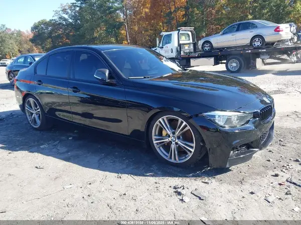 WBA8B3G50JNV01343 2018 BMW 3ER - Image 1