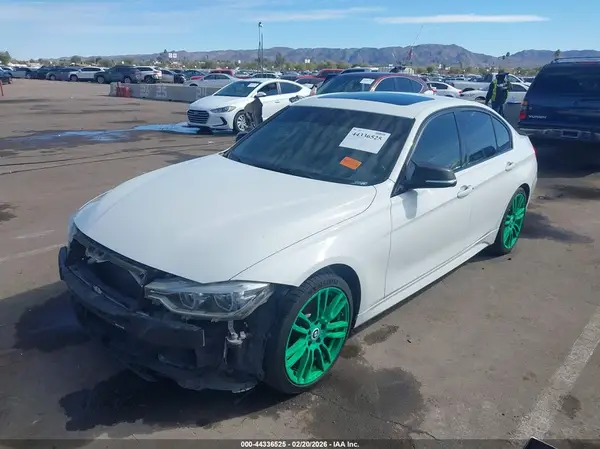 WBA8B3G51GNT62543 2016 BMW 3ER - Image 2