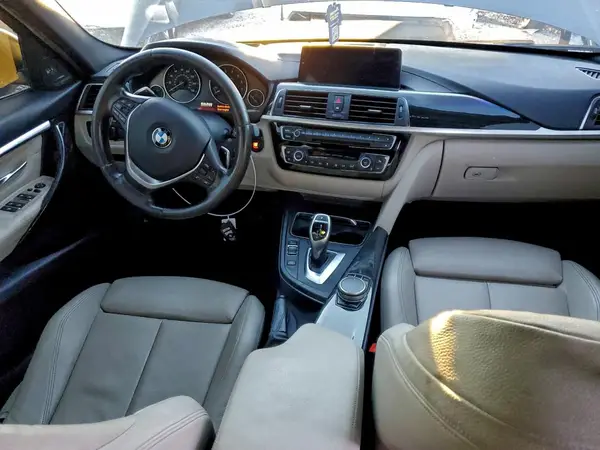 WBA8B3G51JNU36647 2018 BMW 3ER - Image 8