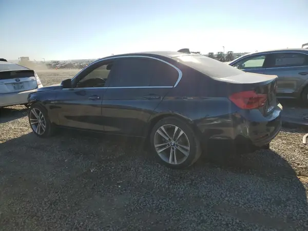 WBA8B3G52GNT92599 2016 BMW 3ER - Image 2