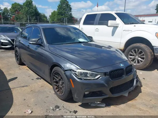 WBA8B3G52JNU36821 2018 BMW 3ER