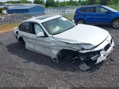 WBA8B3G52JNV01327 2018 BMW 3ER
