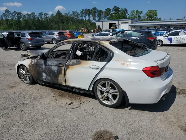 WBA8B3G53HNU35039 2017 BMW 3ER - Image 2