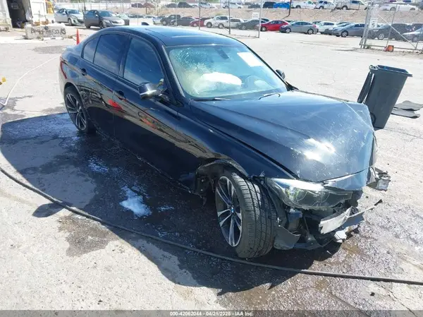 WBA8B3G54JNV00888 2018 BMW 3ER - Image 1