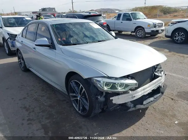 WBA8B3G54JNV01071 2018 BMW 3ER - Image 1