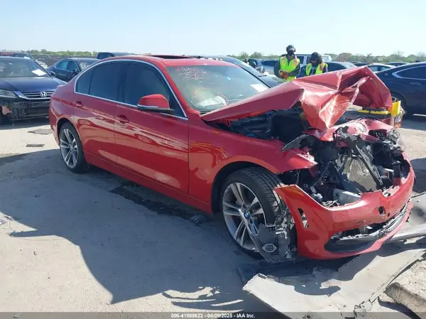 WBA8B3G55HNU35270 2017 BMW 3ER - Image 1