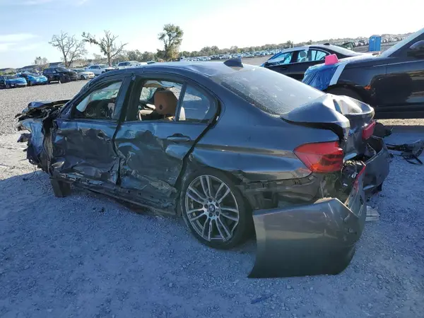 WBA8B3G55JNV00978 2018 BMW 3ER - Image 2