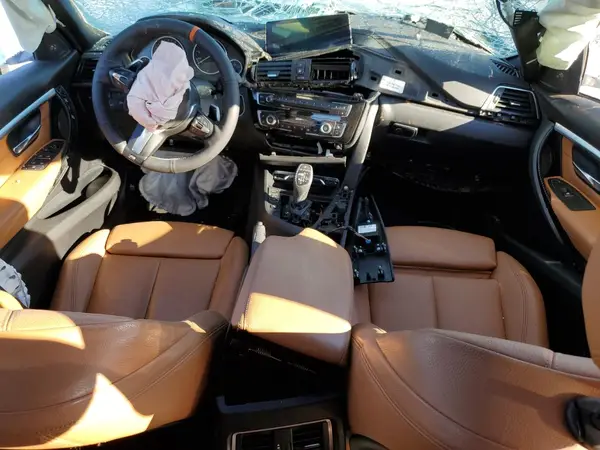 WBA8B3G55JNV00978 2018 BMW 3ER - Image 8