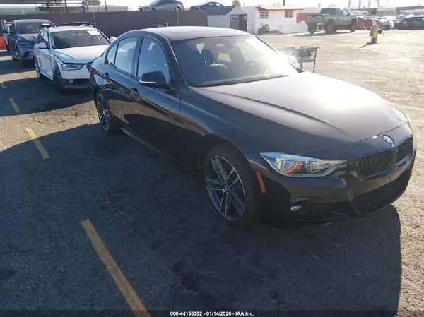 WBA8B3G55JNV01242 2018 BMW 3ER - Image 1