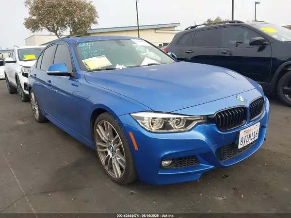 WBA8B3G55JNV01404 2018 BMW 3ER - Image 1