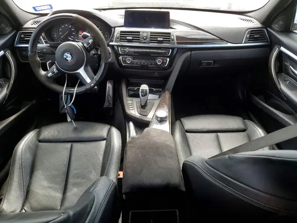 WBA8B3G56JNV00908 2018 BMW 3ER - Image 8