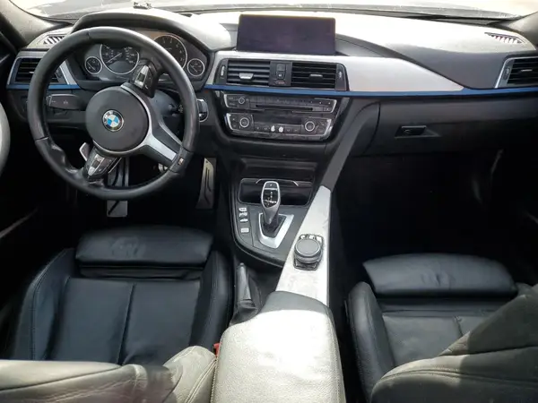 WBA8B3G57JNV00979 2018 BMW 3ER - Image 8