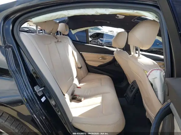 WBA8B3G58GNT92056 2016 BMW 3ER - Image 8
