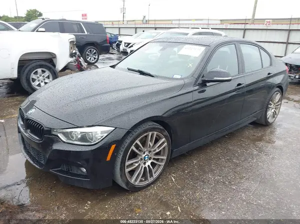 WBA8B3G58HNU35487 2017 BMW 3ER - Image 2