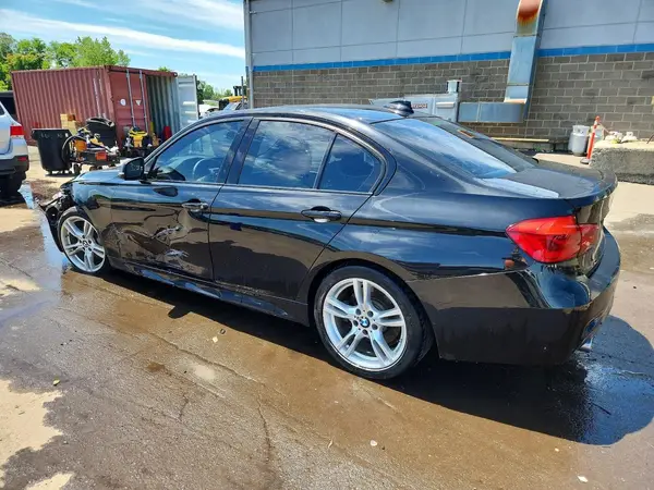 WBA8B3G59GNT63066 2016 BMW 3ER - Image 2