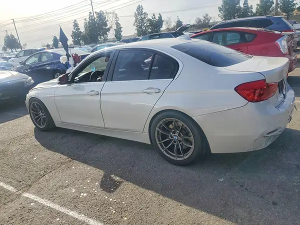 WBA8B3G59GNT91918 2016 BMW 3ER - Image 2