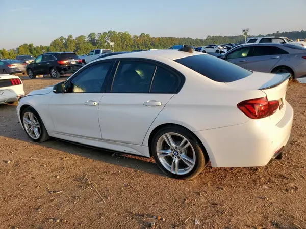 WBA8B3G5XHNU35037 2017 BMW 3ER - Image 2