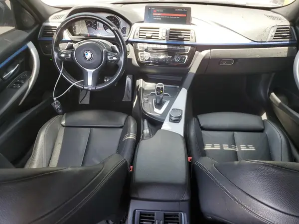 WBA8B3G5XJNV01401 2018 BMW 3ER - Image 8