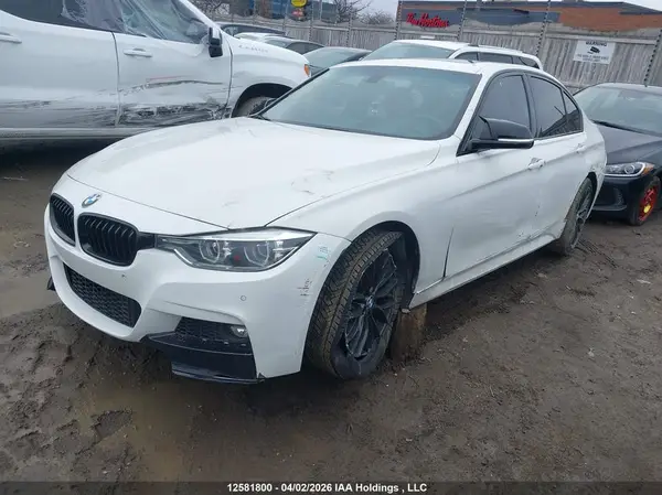 WBA8B7C30HK858741 2017 BMW 3ER - Image 2