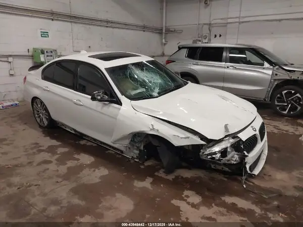 WBA8B7C31HA190227 2017 BMW 3ER
