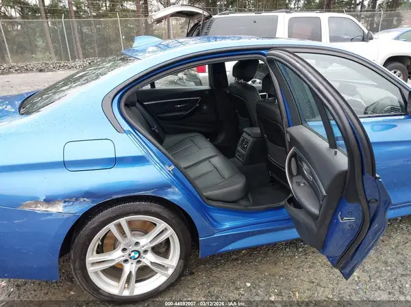 WBA8B7C32HK858806 2017 BMW 3ER - Image 8
